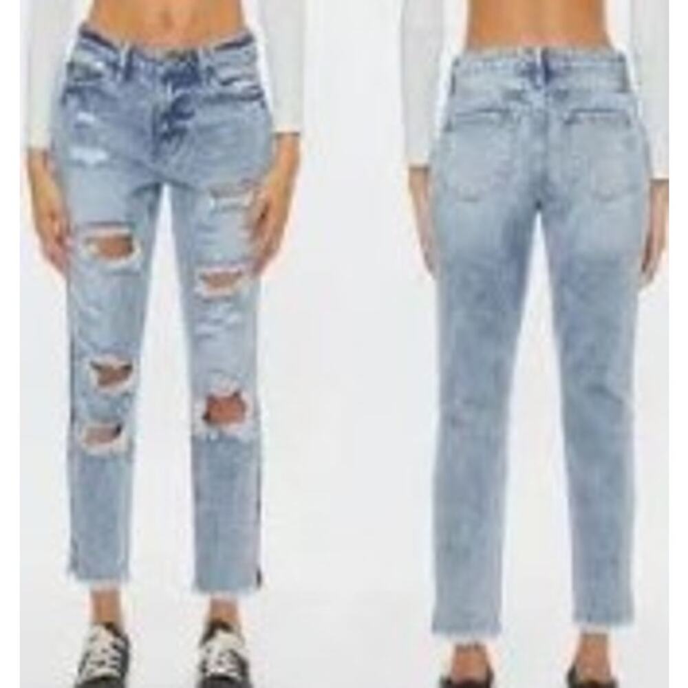 KanCan Collie High Rise Mom Destroyed Stone Washed Light Blue Jeans Size  15/31